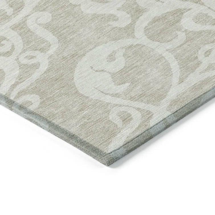 Chayden Washable Damask Indoor / Outdoor Rug