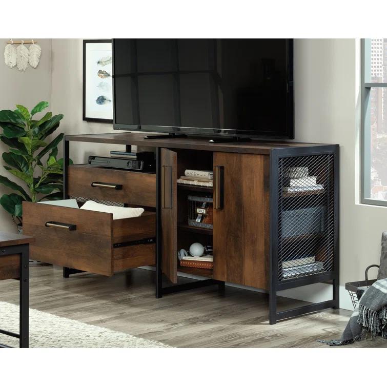 Briarbrook 57.992'' Sideboard