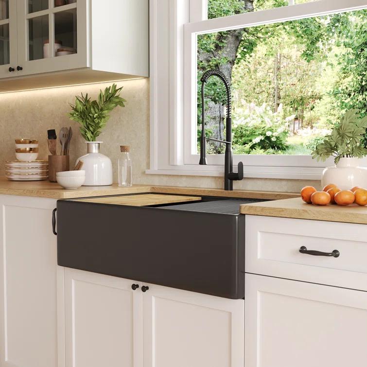 33"L x 20"W Farmhouse Kitchen Sink Deep Single Bowl Fireclay Workstation Sink with Cutting Board and Dish Drying Rack