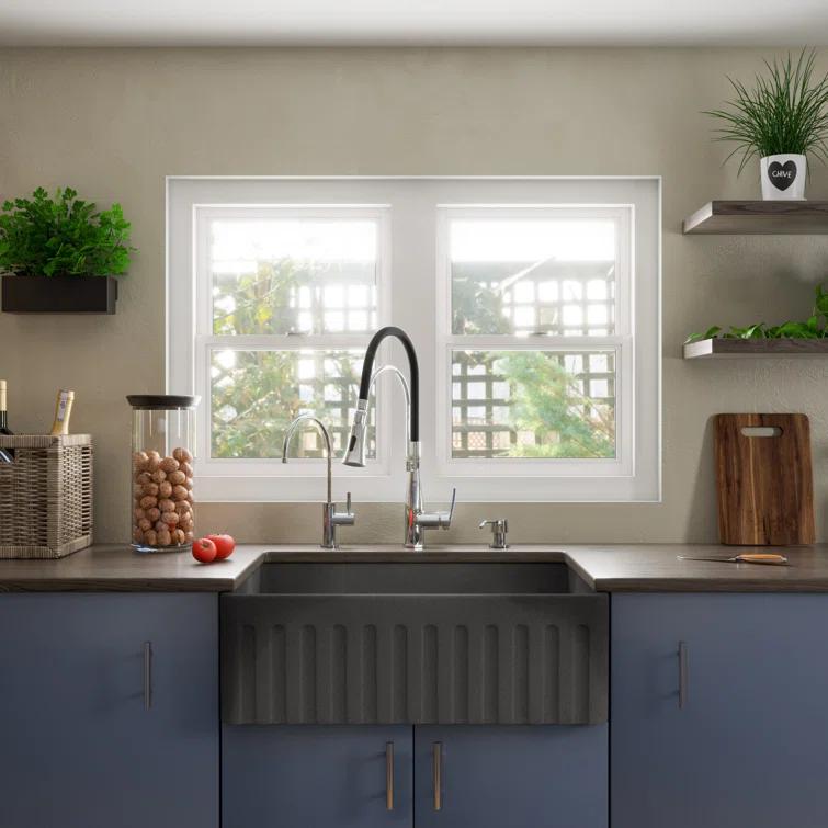 30'' L Farmhouse / Apron Single Bowl Fireclay Kitchen Sink