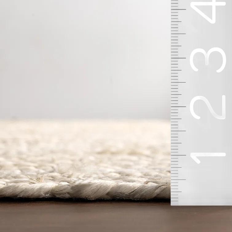 Cruise Handmade Braided Jute Area Rug in Off White