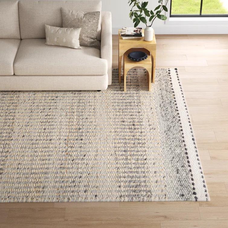 Lessie Beige/Gray Rug