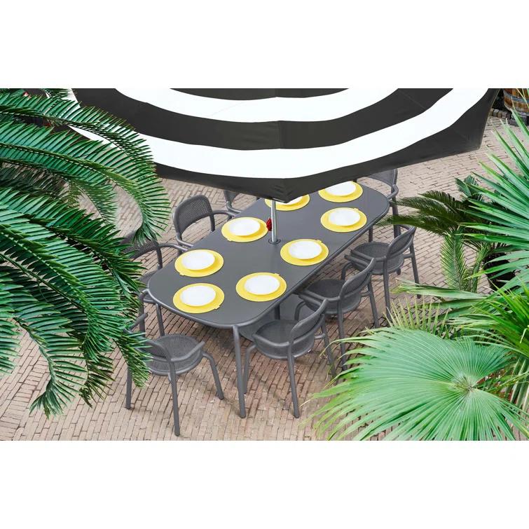 Toni Tablo Outdoor Dining Table