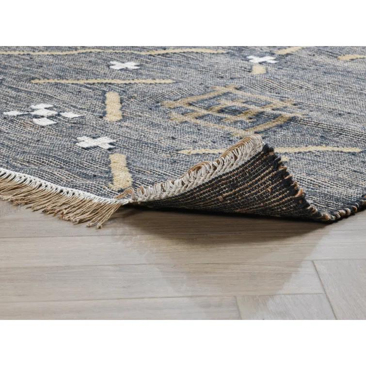 Villa by Classic Home Belfast Area Rug