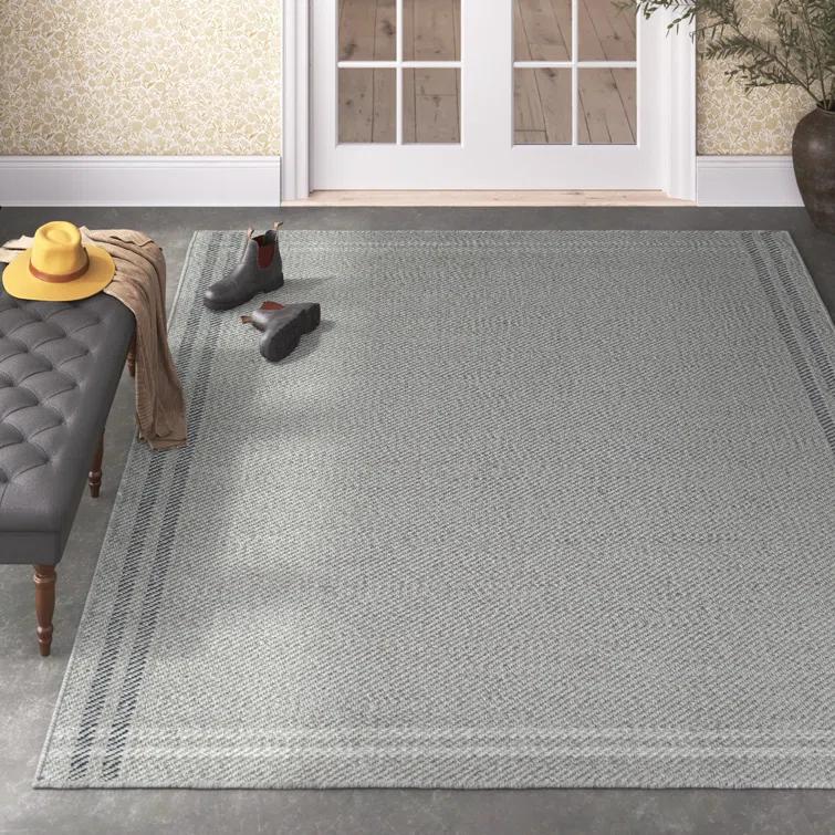 Lavande Wool Area Rug in Dark Gray/Ivory
