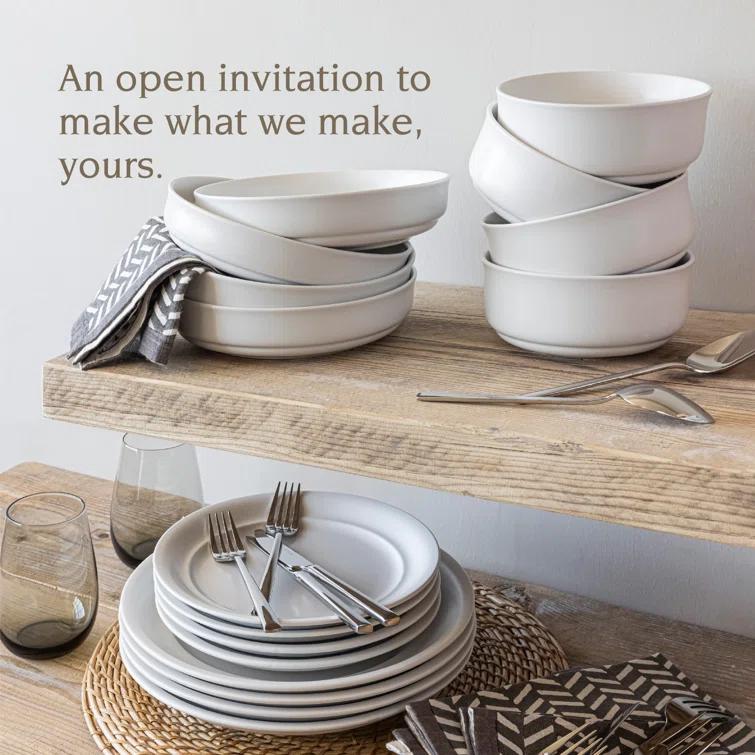 over&back Rimmed 16-Piece Semi Hand-Finished Stoneware Dinnerware Set, Service for 4