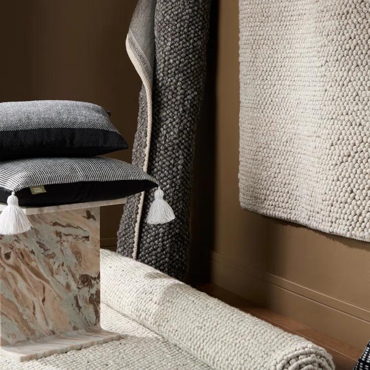 Town & Country Terra Olea Bubble Texture Handcrafted Area Rug Grey