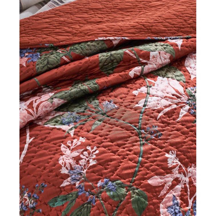Amity Home Fitzgerald Cotton Blend Quilted Floral Quilt