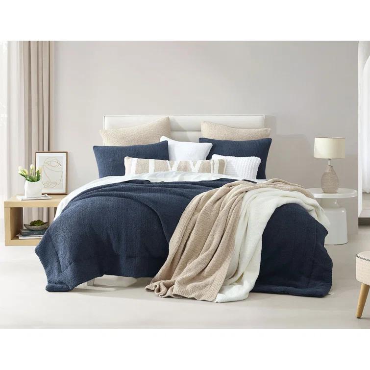 Sunday Citizen Snug Throw Blanket