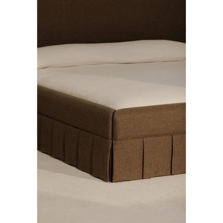 Belden Platform Bed - Brown / King