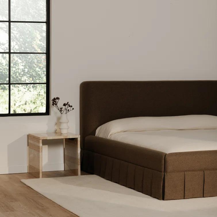 Belden Platform Bed - Brown / King
