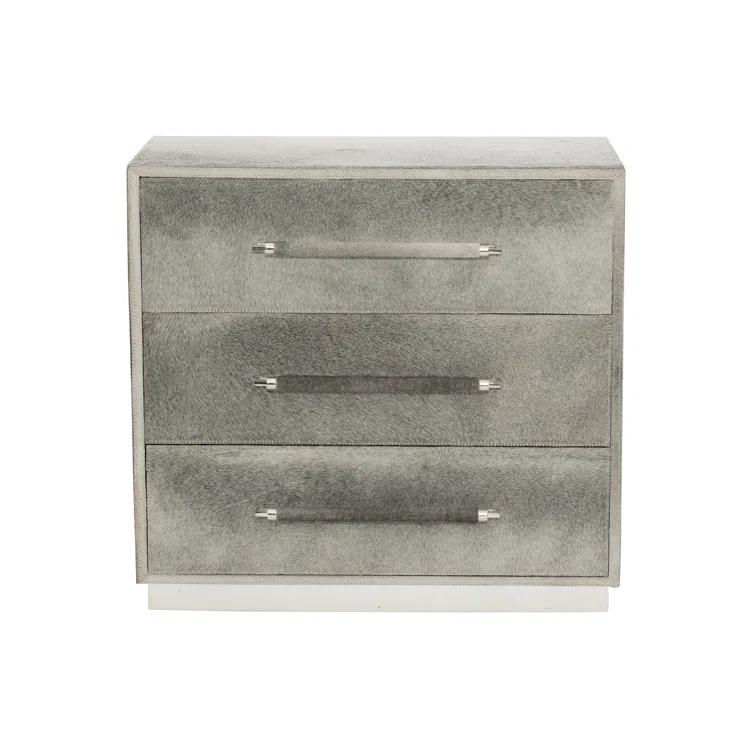 Bernhardt Parkin 32'' W Nightstand