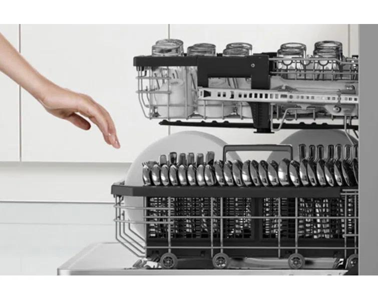 LG LG Smart Top Control Dishwasher with 1-Hour Wash & Dry, QuadWash® Pro, TrueSteam ®and Dynamic Heat Dry LDTH7972S