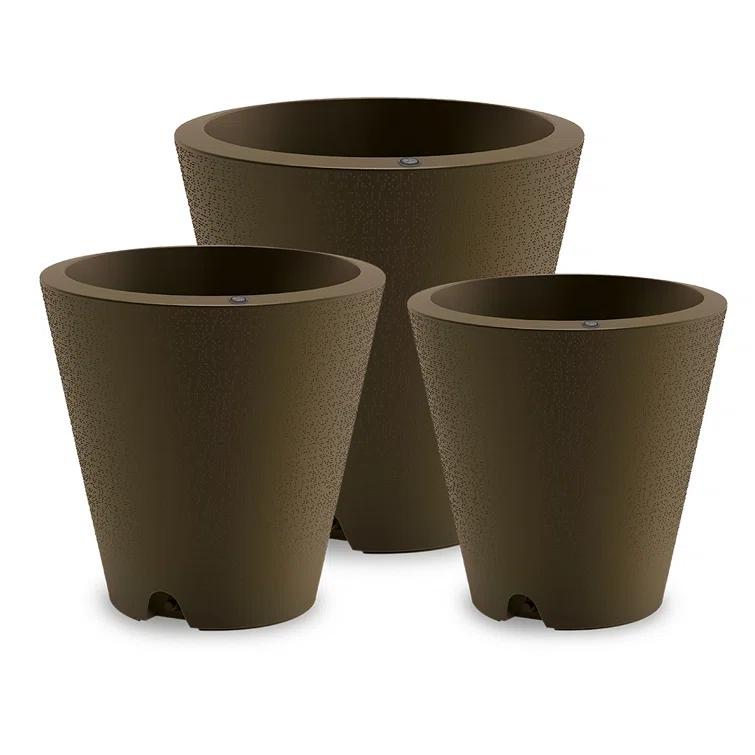 Crescent Garden Dot Planter