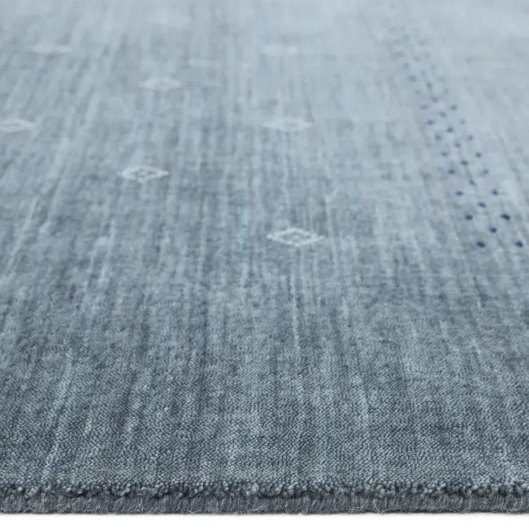 Cyrena Hand-Loomed Wool Rug - Slate / 5' x 8'