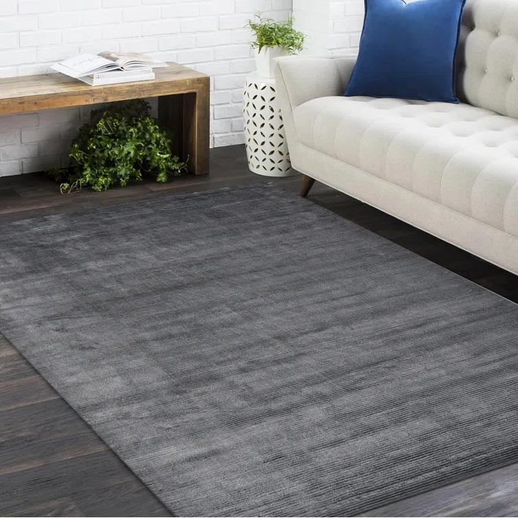Minh Rug - 9' x 12'