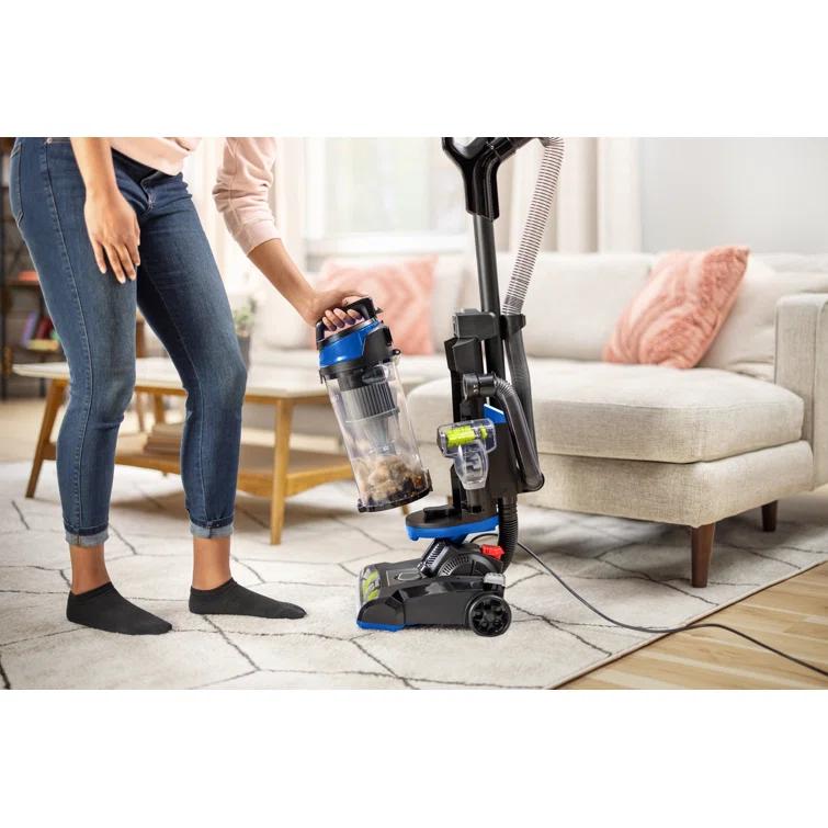 BISSELL CleanView Swivel Pet 3832