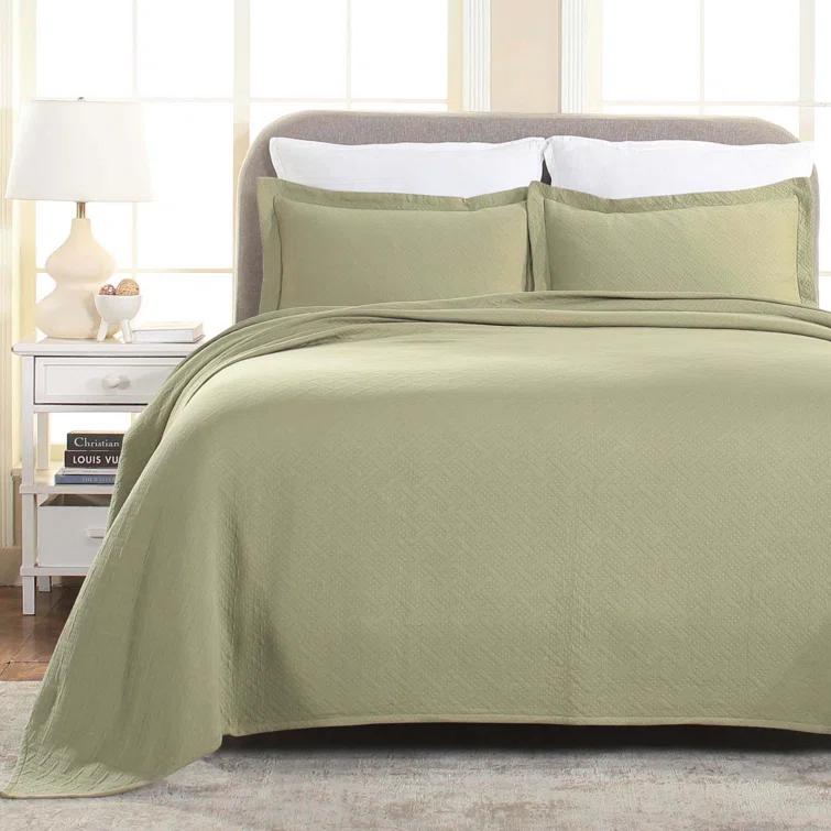 Superior Superior Cotton All Season Basketweave Medium Weight Bedspread Set with Shams