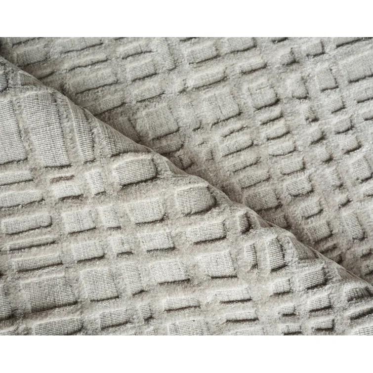 Exquisite Rugs Crescendo Handmade Handloomed Bamboo Silk Silver Area Rug
