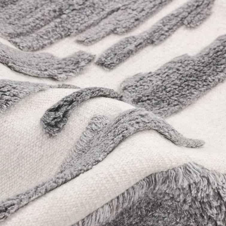 Dakota Fields Bayon Hand-Knotted Gray Area Rug