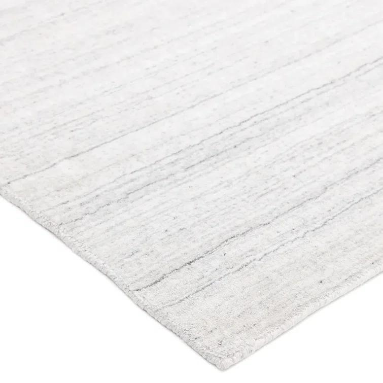 Harbor Hand Loomed Wool/Viscose/Cotton Area Rug in Ivory