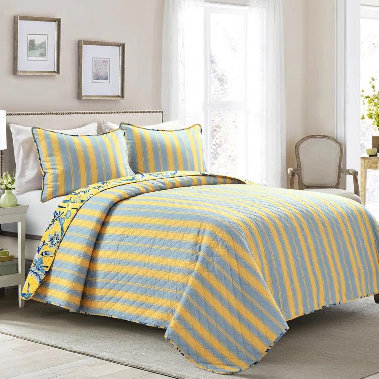 Lush Decor Dolores Reversible Quilt Set & Reviews | Wayfair