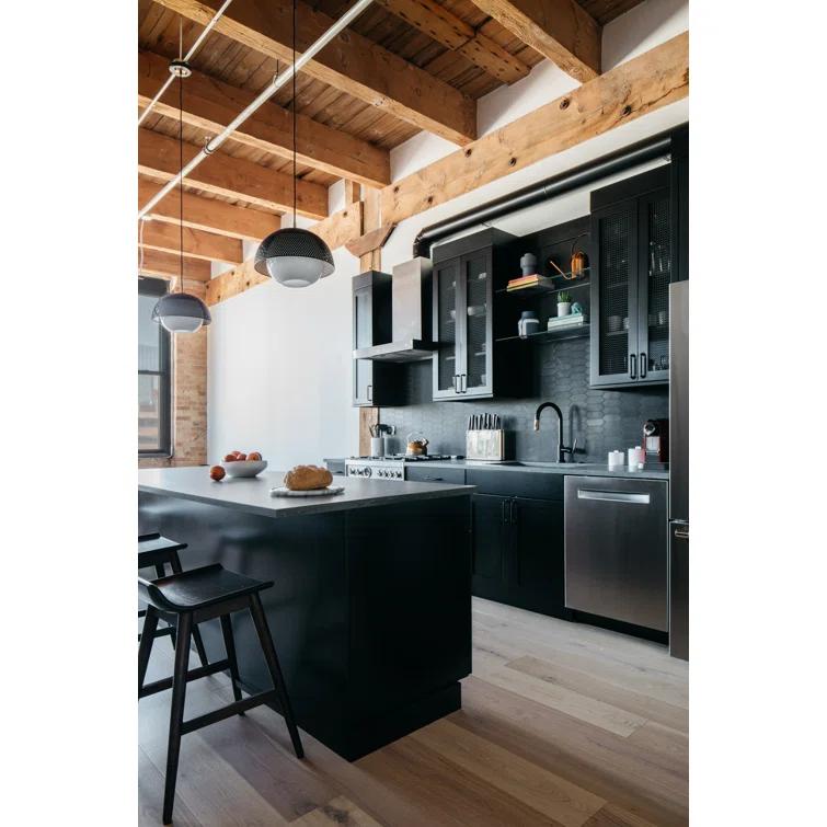 Bacco Single Light Glass Dimmable Pendant