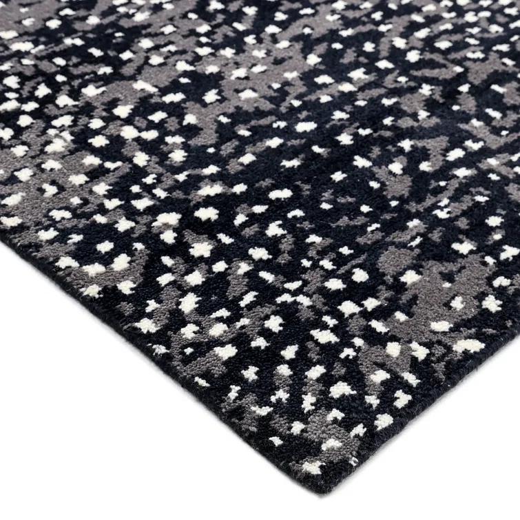 Viviana Abstract Area Rug in Black/Gray/White