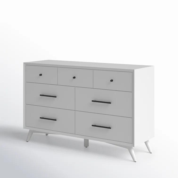 Williams 7-Drawer Dresser
