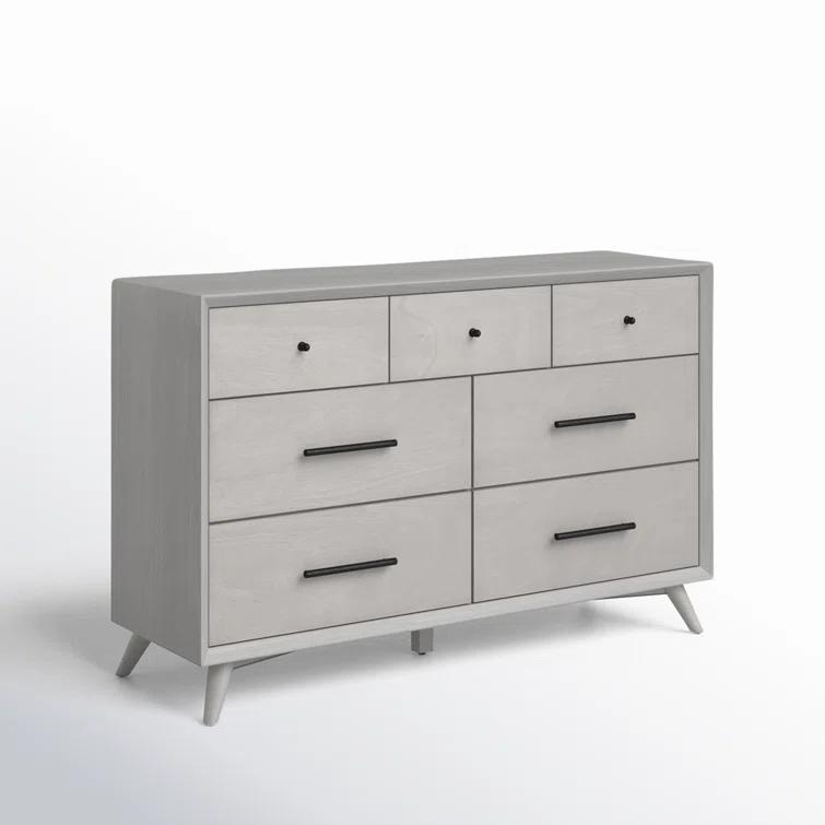 Williams 7-Drawer Dresser