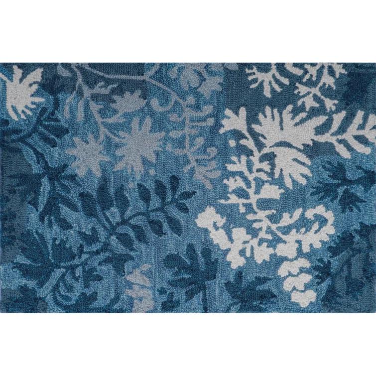 Garden Damask Hand-Tufted Wool Floral Blue/White Area Rug