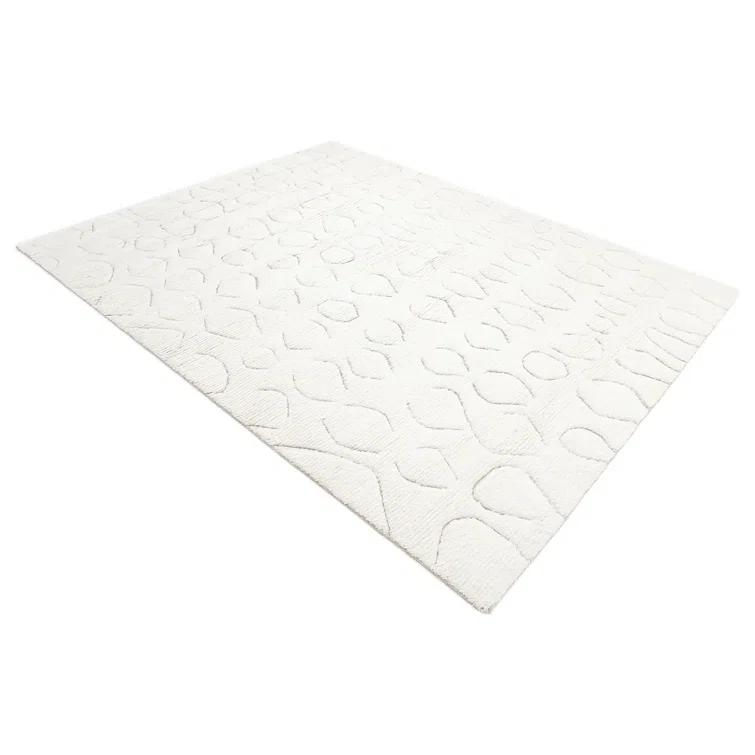 Abstract Area Rug in Ivory/Black