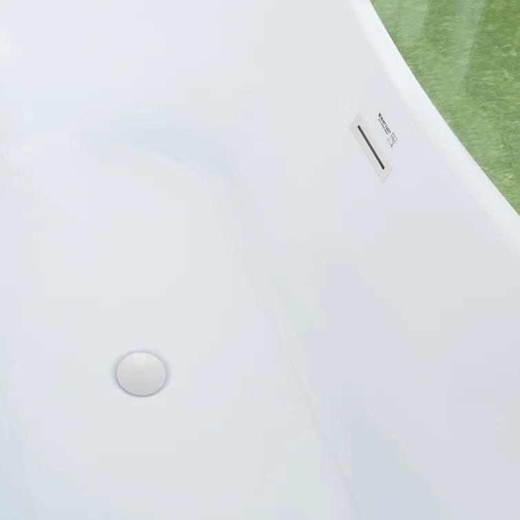 67" x 31" Freestanding Soaking Bathtub