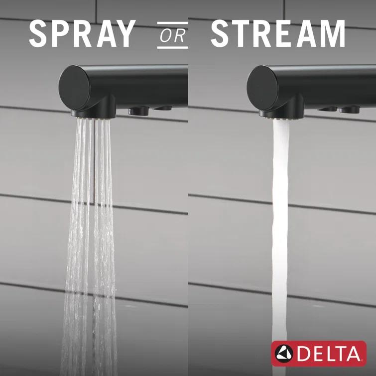 Daneri Pull-Out Sprayer Kitchen Faucet, Single Handle Kitchen Sink Faucet