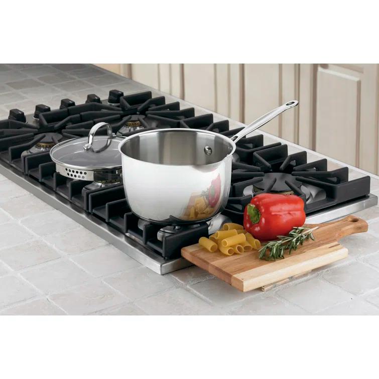 Cuisinart Chef's Classic Stainless Steel Saucepan with Cover