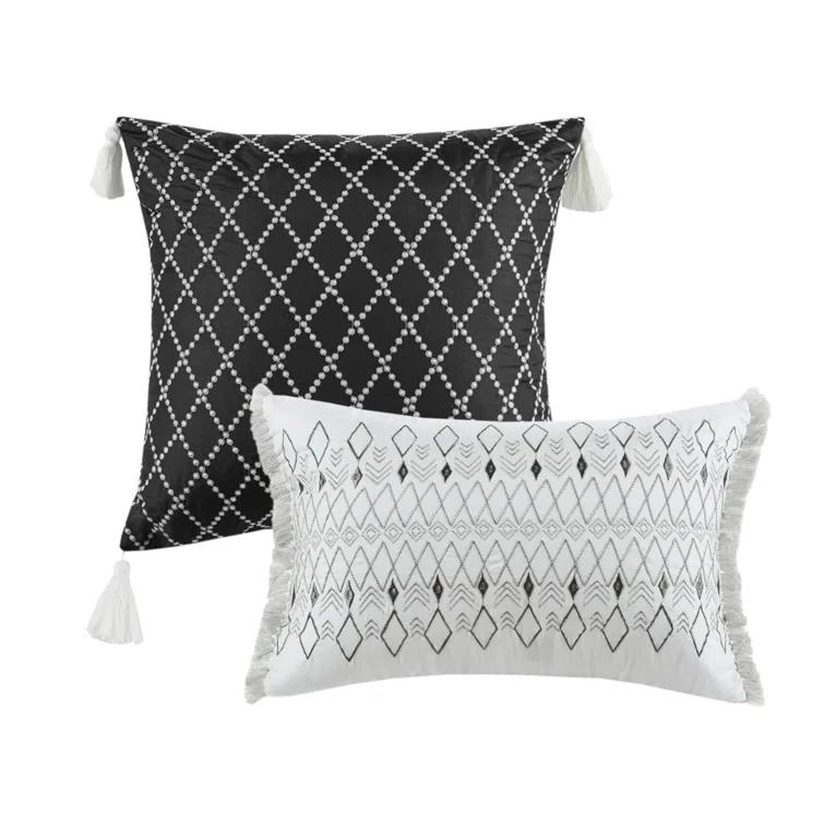 Madison Park Fraser 3 Piece Printed Seersucker Quilt Set
