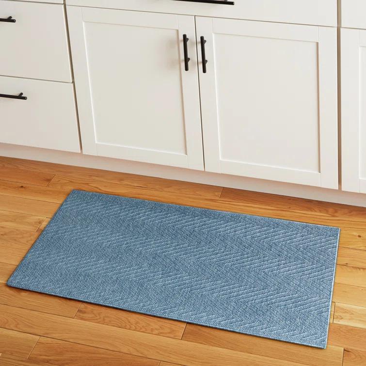 TOWN & COUNTRY BASICS Pax Herringbone Textured Solid Machine Washable Area Rug Blue