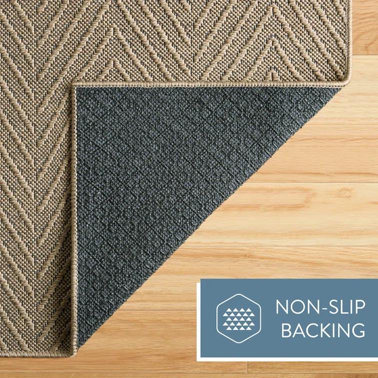 TOWN & COUNTRY BASICS Pax Herringbone Textured Solid Machine Washable Area Rug Brown