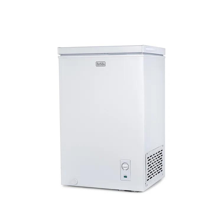 BLACK+DECKER BCFK Series BLACK+DECKER 2.7 Cu. Ft. Compact Chest Freezer, Deep Freezer Holds Up To 94.5 Lbs. of Frozen Food BCFK276