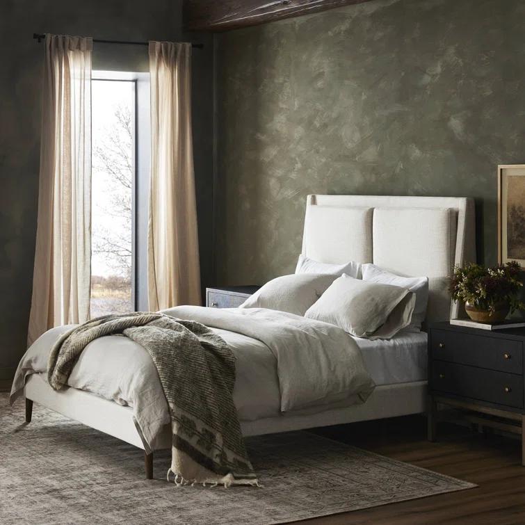 Rexford Platform Bed - Cream / King