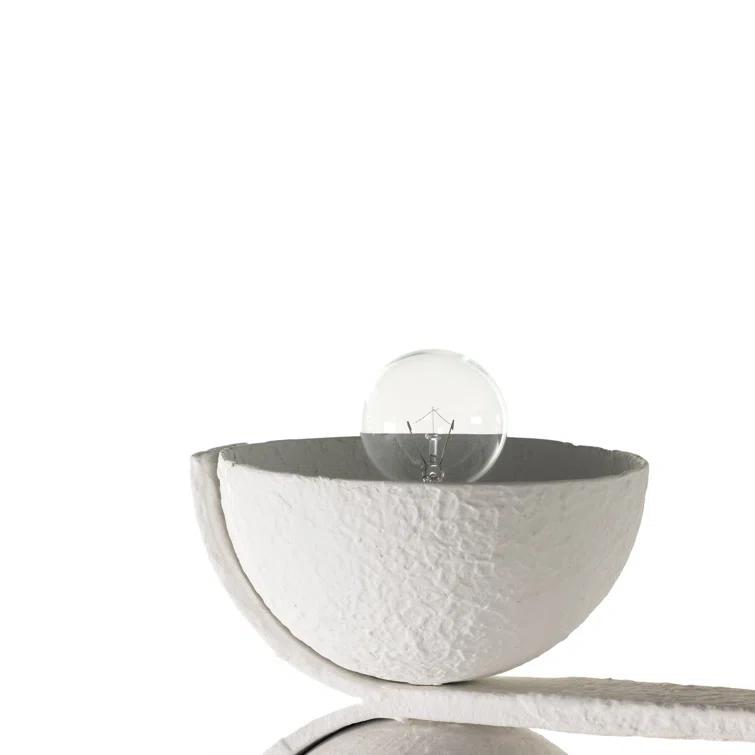 Ricardo Chandelier - White / 28"Dia