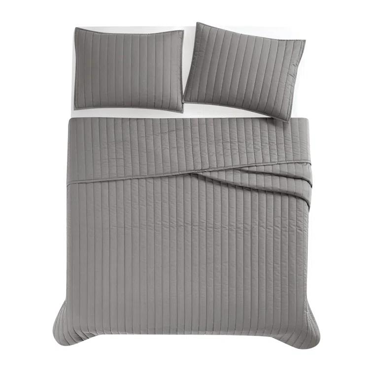 Brooklyn Loom Oversized Cotton Percale 3 Piece Quilt Set