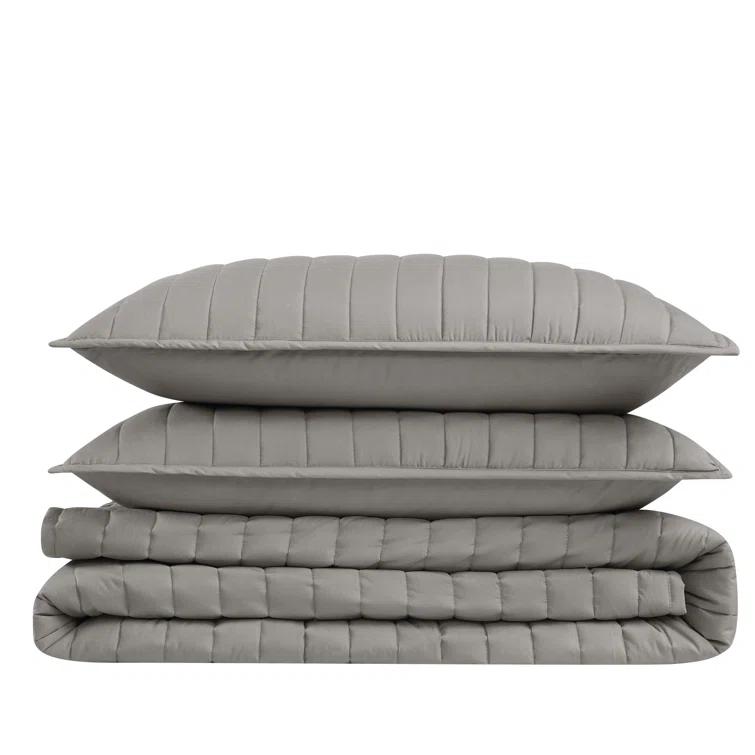 Brooklyn Loom Oversized Cotton Percale 3 Piece Quilt Set