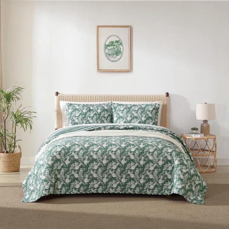 Tommy Bahama Home Pineapple Venture Tropical Cotton Floral Quilt Set