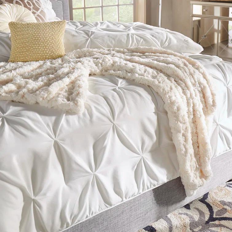 Safavieh Hand Woven Throw Blanket