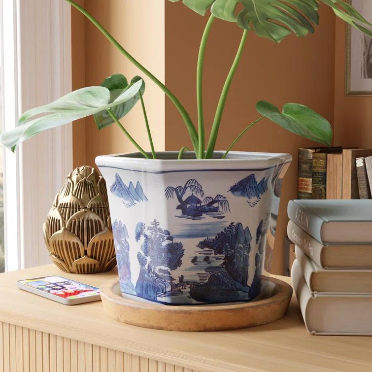 Handmade Porcelain Blue and White Landscape Flower Pot Planter (China)