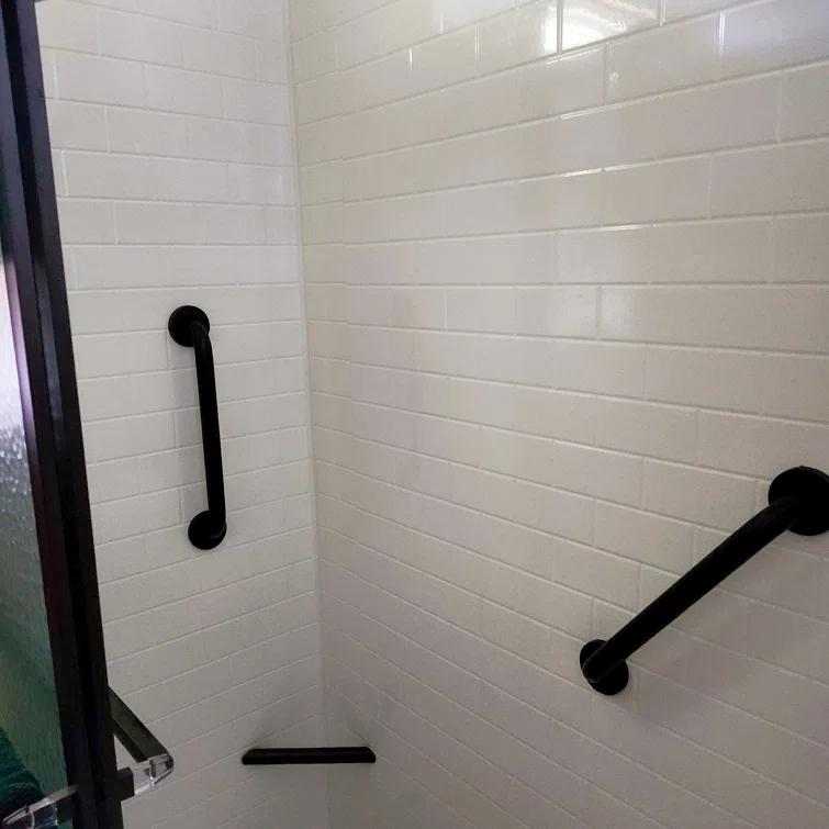 Subway Tile - Mirroflex - Tub and Shower Wall Panel - Gloss White