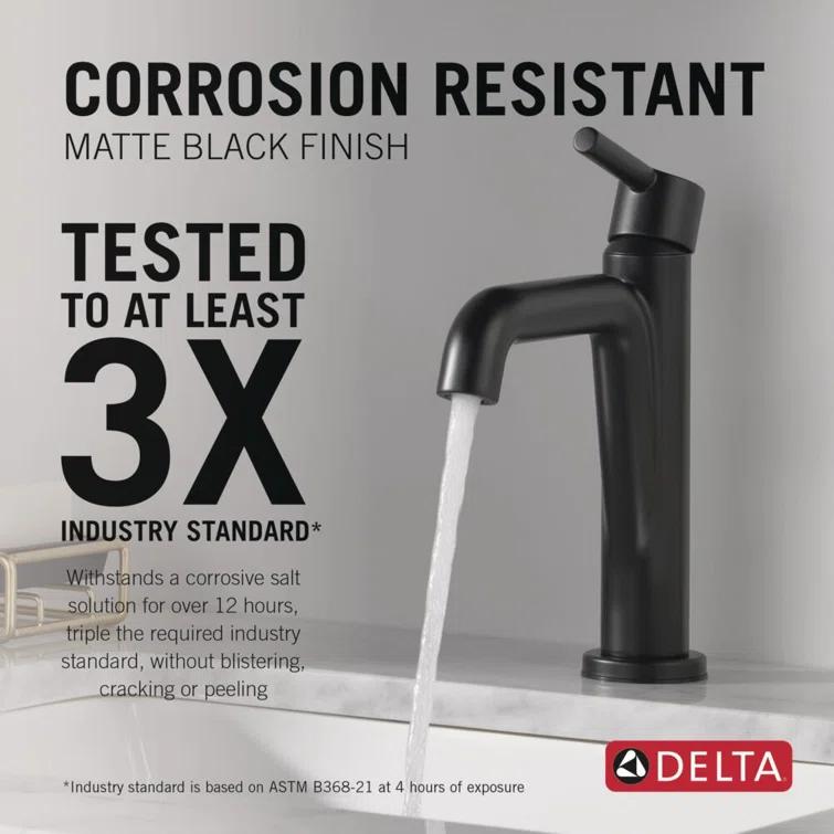 Single-Hole Single-handle Bathroom Faucet with Drain Assembly
