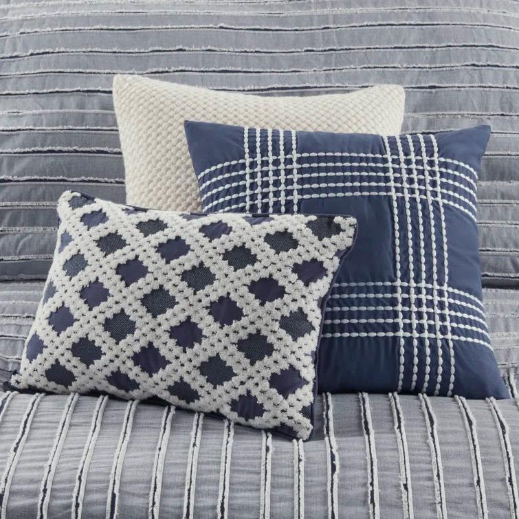 Madison Park Signature Essence Oversized Cotton Clipped Jacquard Comforter Set