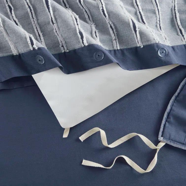 Madison Park Signature Essence Oversized Cotton Clipped Jacquard Comforter Set